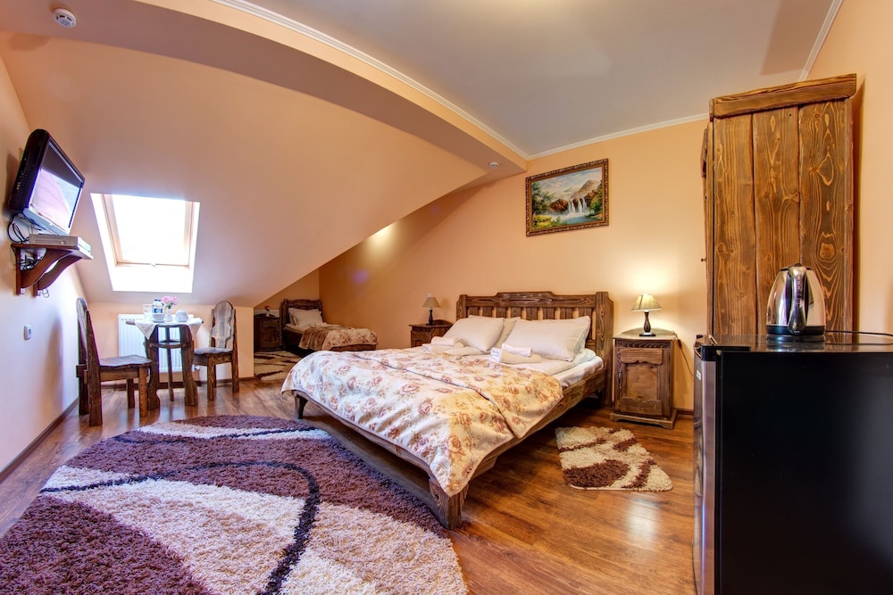 Attic Double Room photo 1