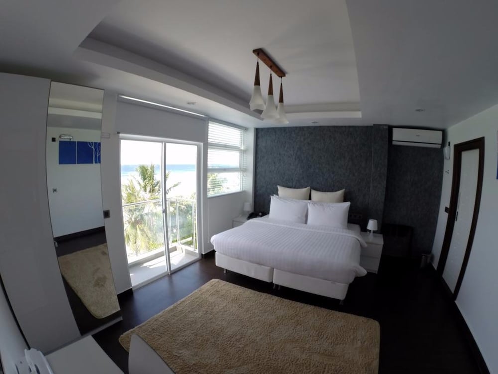 Owners Suite With Spa Bath