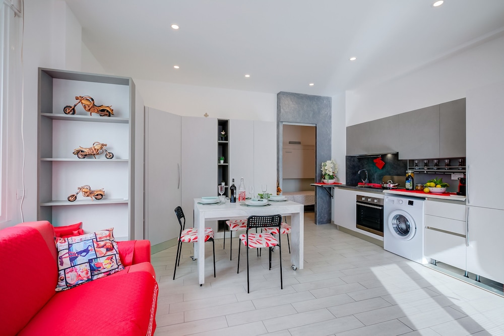 Family Studio, Sea Facing (Serafina Beach House) photo 2