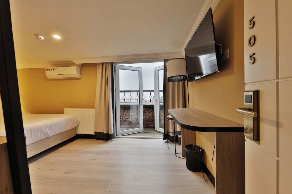 Panoramic Double Room photo 2