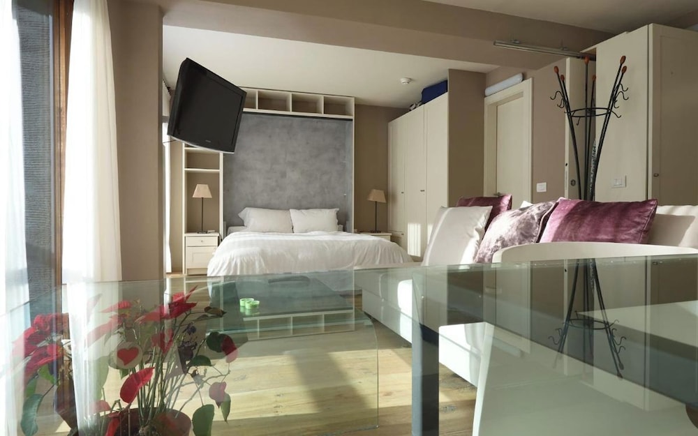 Classic Apartment