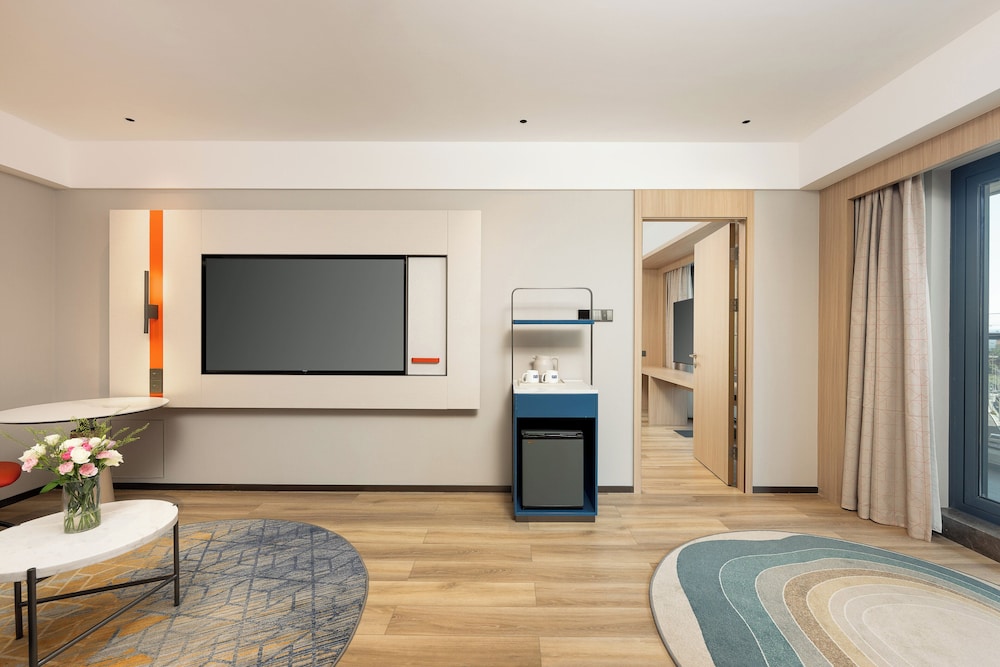 2 Single 1 Bedroom Suite Sofa Bed photo 1
