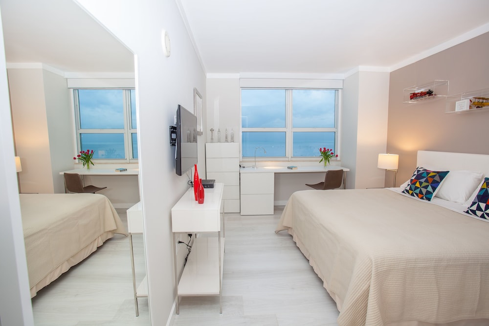 Deluxe Double Room, 1 King Bed, Ocean View1218.01
