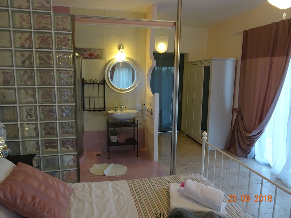Villa, 3 Bedrooms, Private Pool, Sea View photo 3