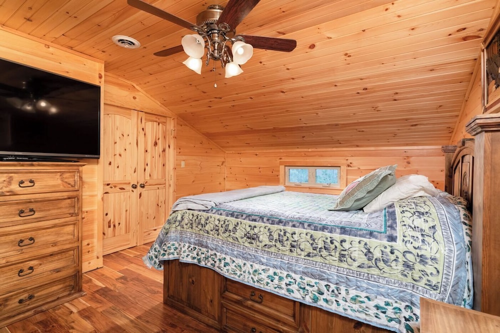 Family Cabin, Lake View photo 3