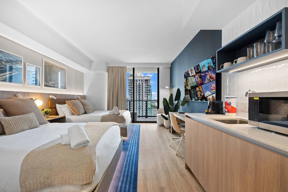 Luxury Studio Suite photo 2