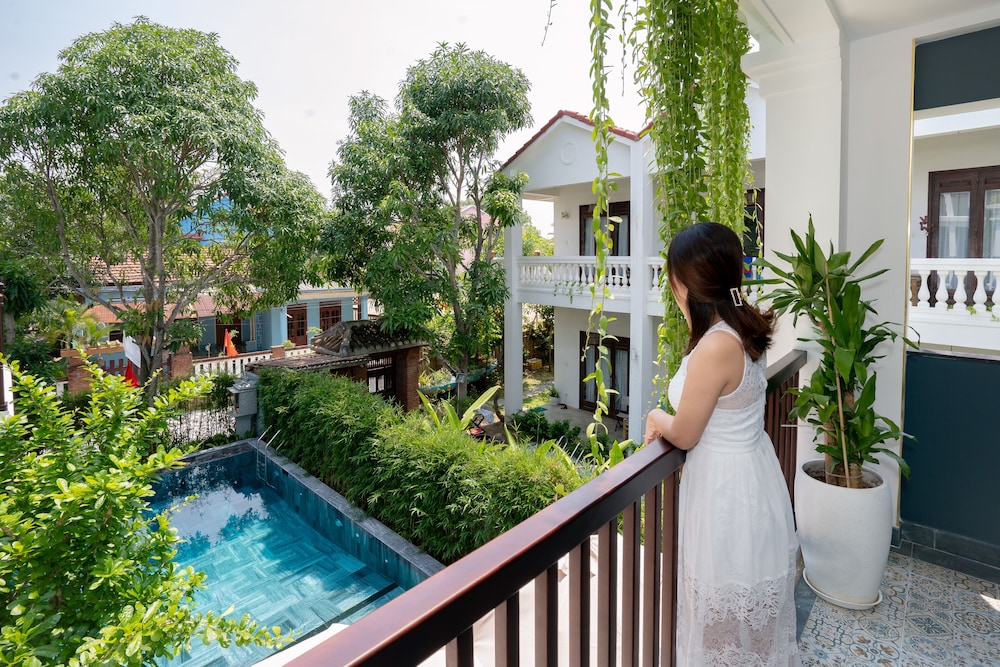 Deluxe Double or Twin Room, Pool View - Photo 6