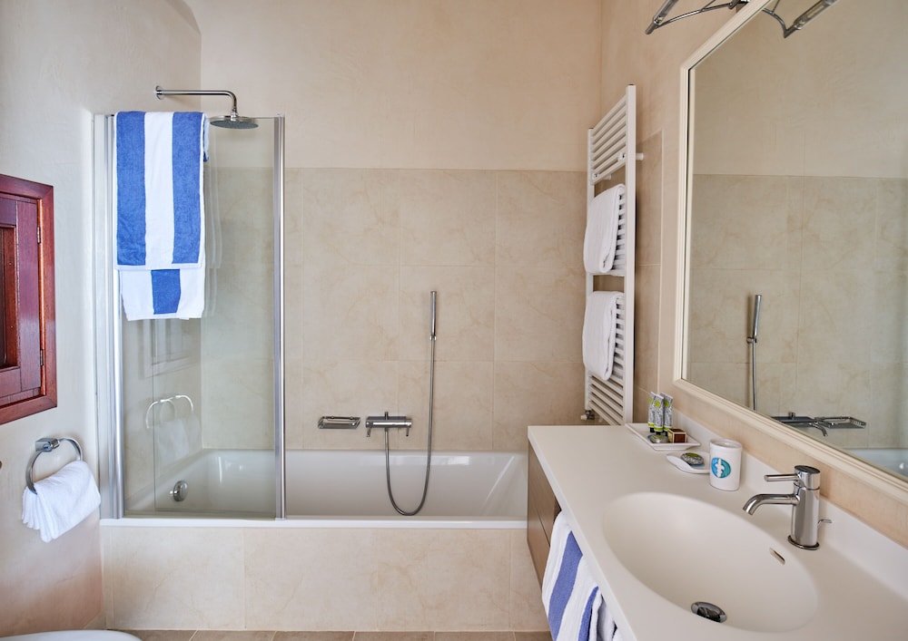 Classic Double Room - Photo 3
