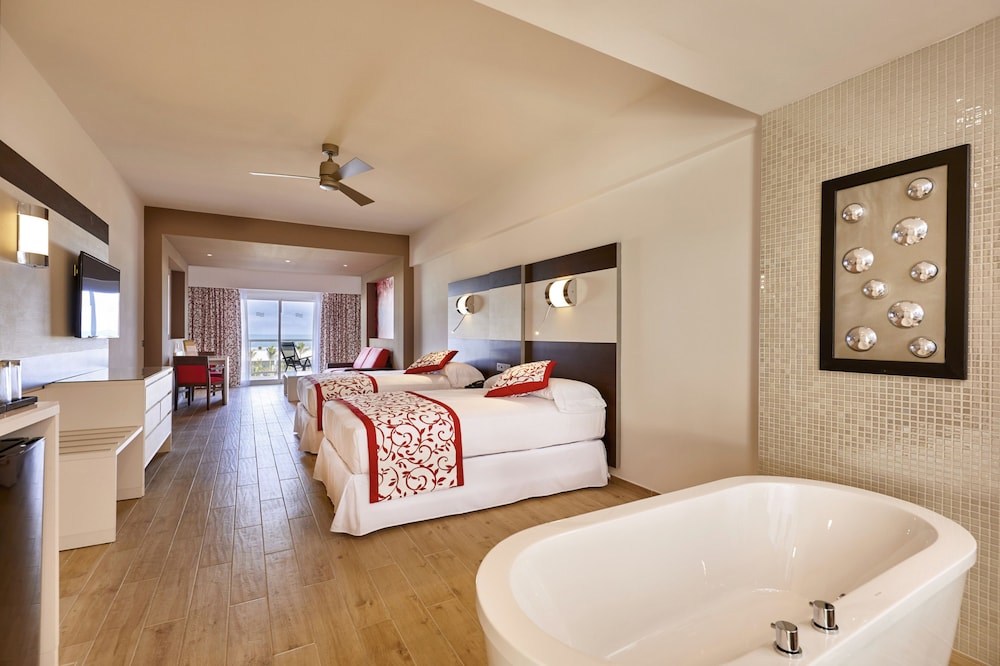 Suite Junior con vista al mar (Grande)
