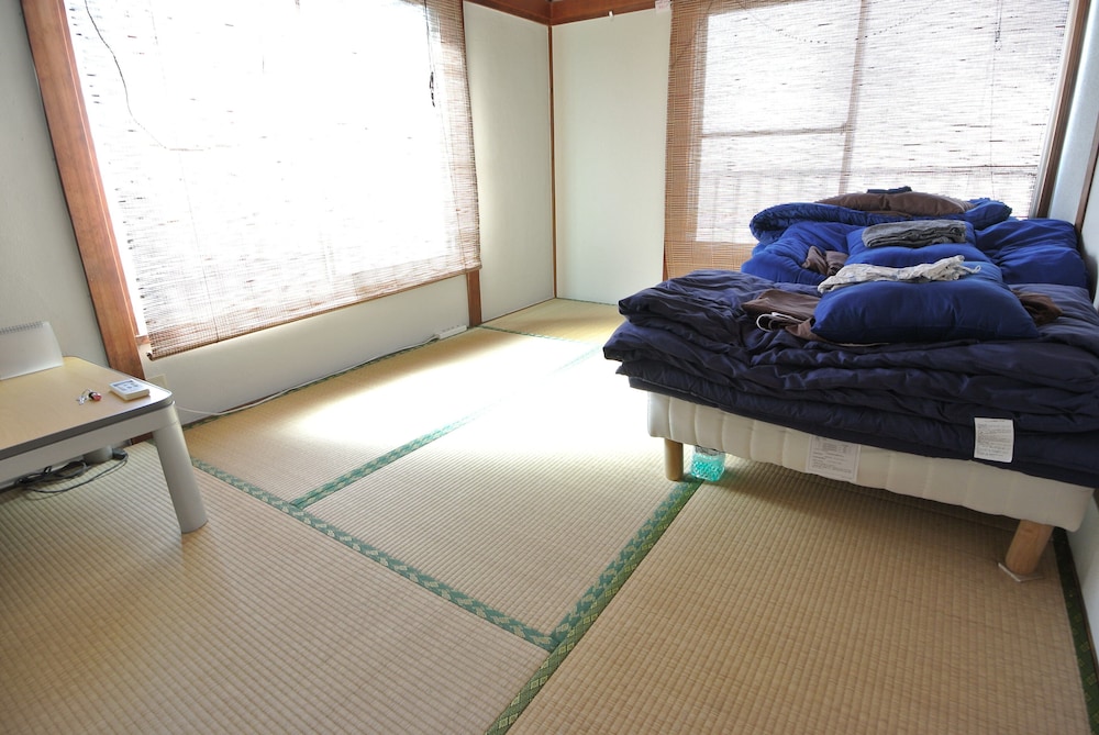 Japanese Style Room For 3 Guests(202) photo 2