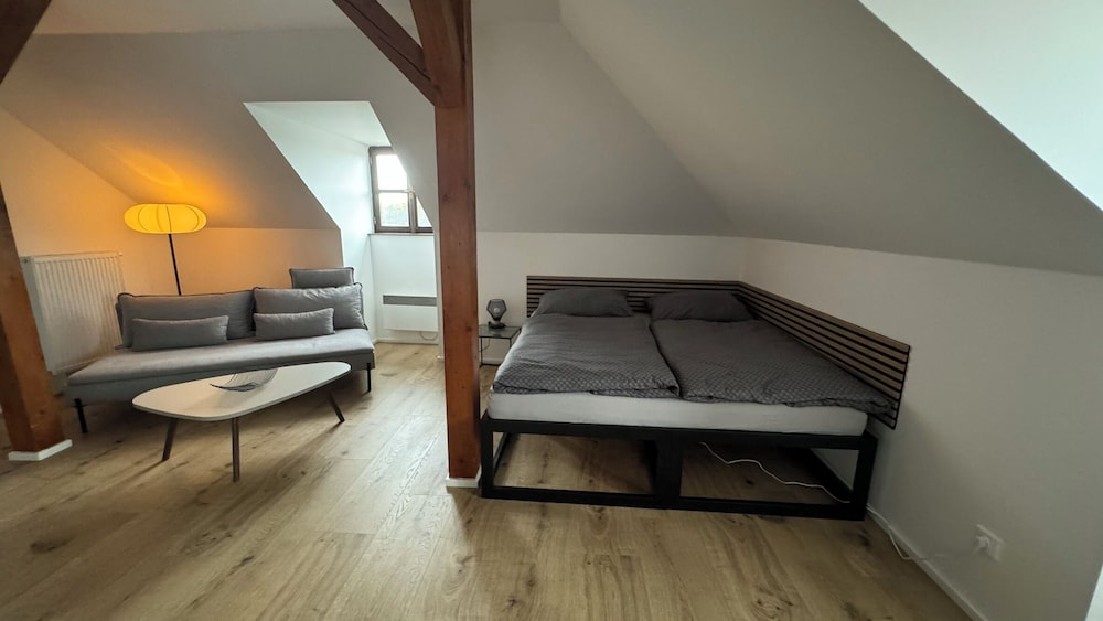 Romantic Studio Suite, 1 Queen Bed, City View