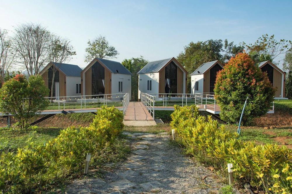 Deluxe Triple Room - Photo 12