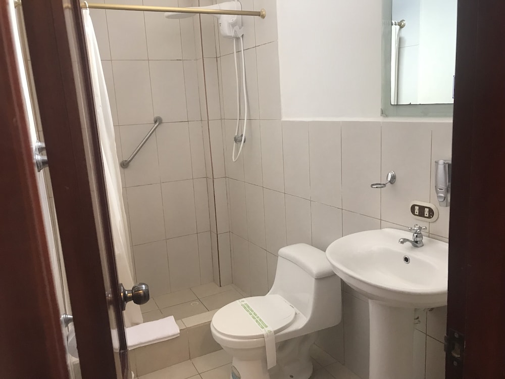 Triple Room, 1 Bedroom, Refrigerator photo 3