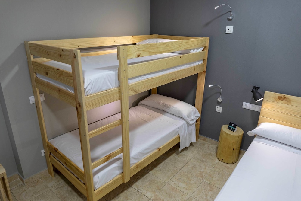 Family Quadruple Room, Connecting Rooms