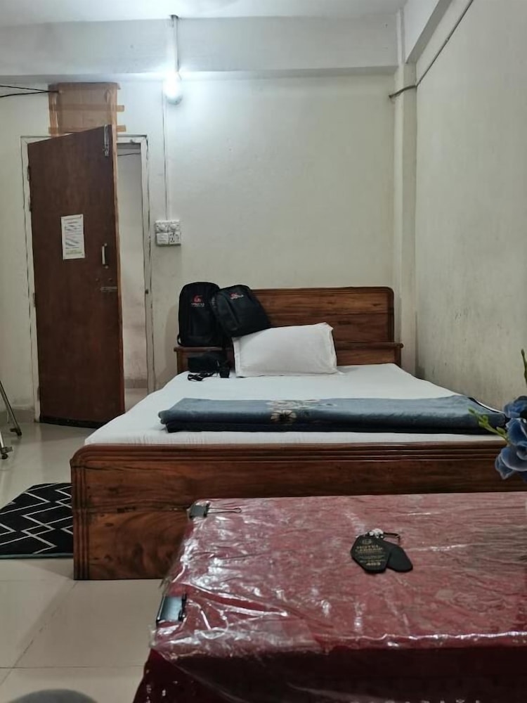 Basic Room photo 3