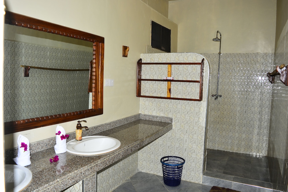 Deluxe Triple Room photo 3