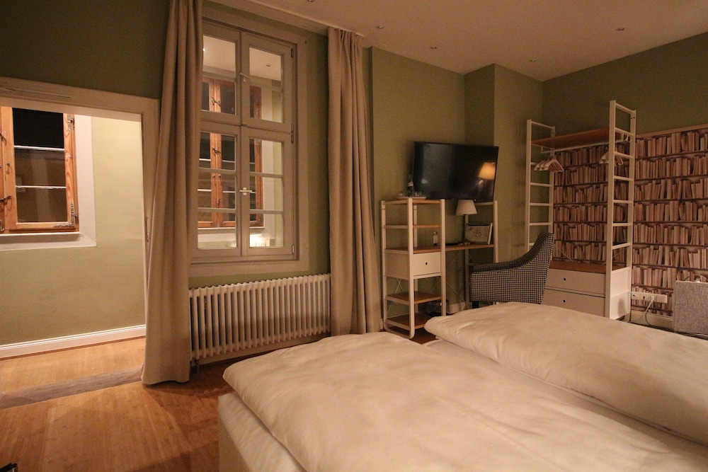 Economy Room photo 2