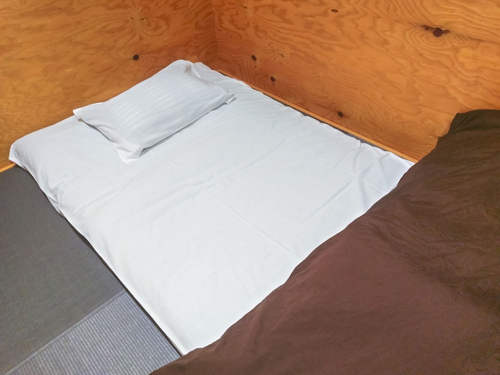 Twin Room 102 photo 3
