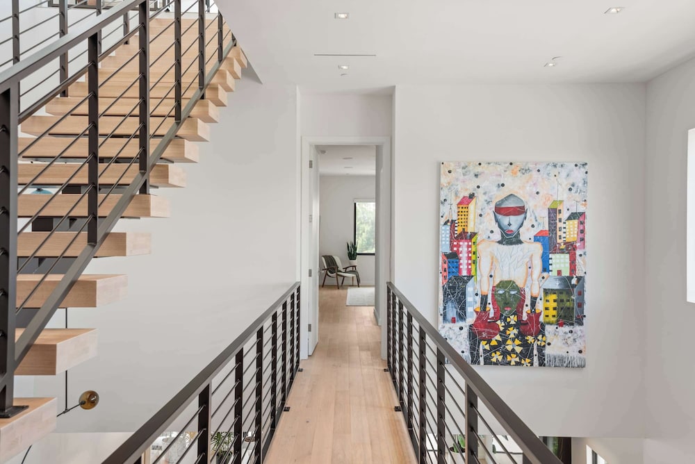 Lux Penthouse 4-story Stunner Rooftop Views, Billede 46