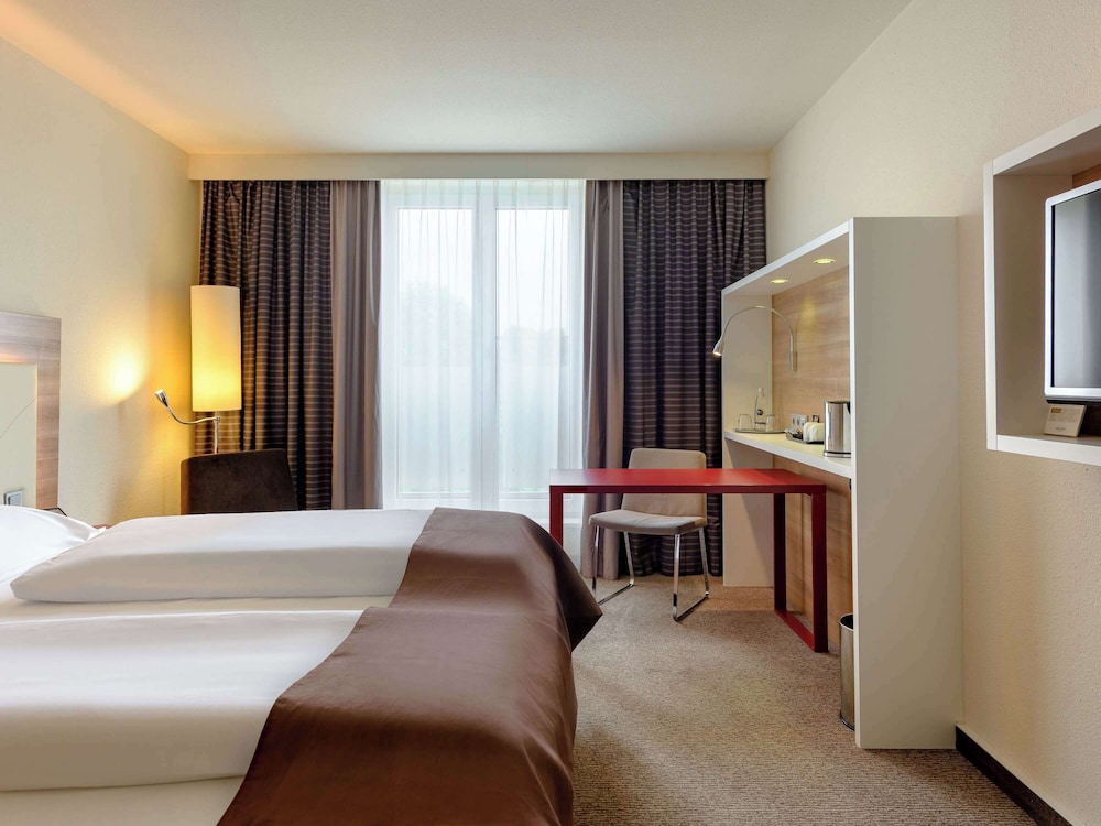 Superior Room, 1 King Bed - Photo 6