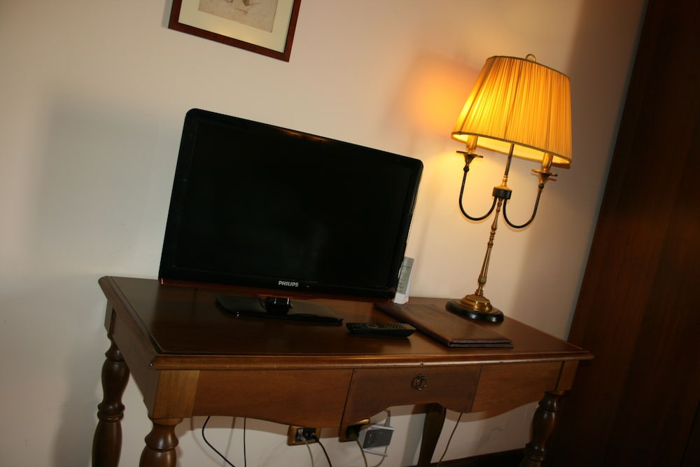 Premium Apartment, 1 King Bed, Patio, Courtyard Area photo 2
