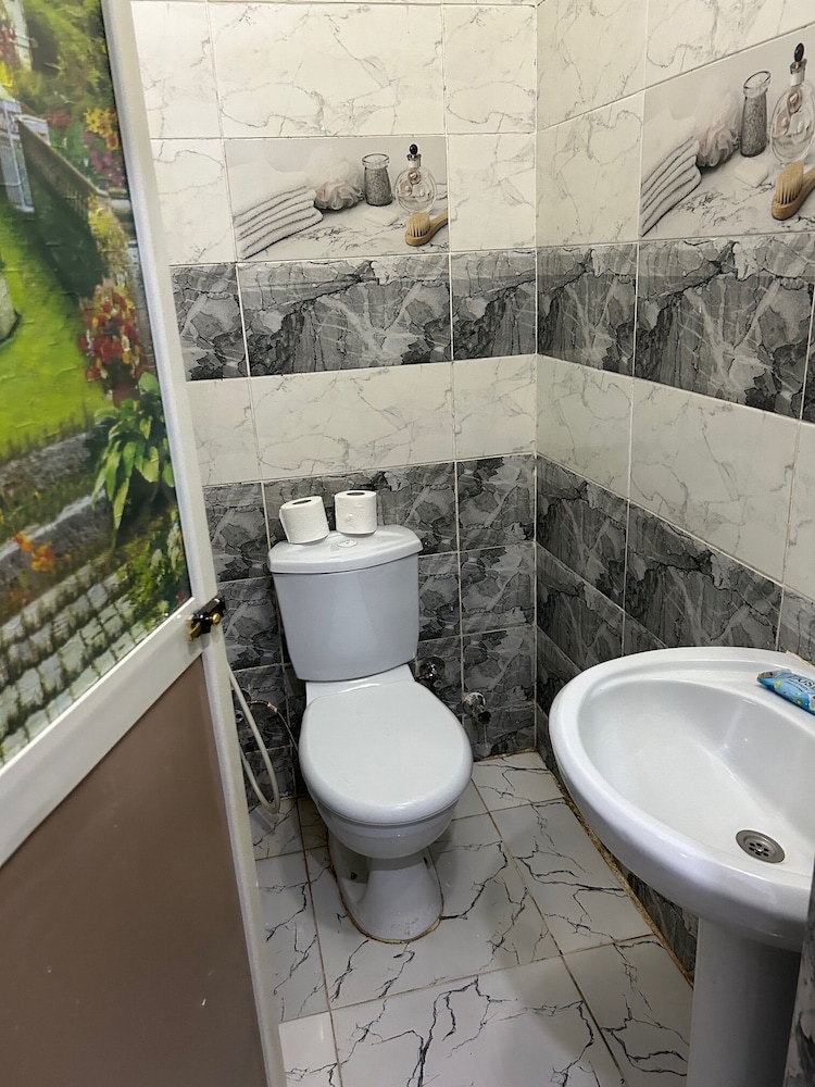 Basic Single Room photo 3