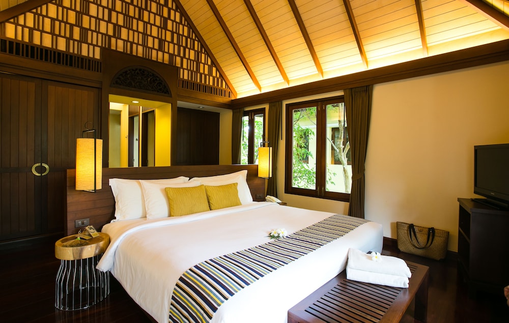 Deluxe Room - Photo 3