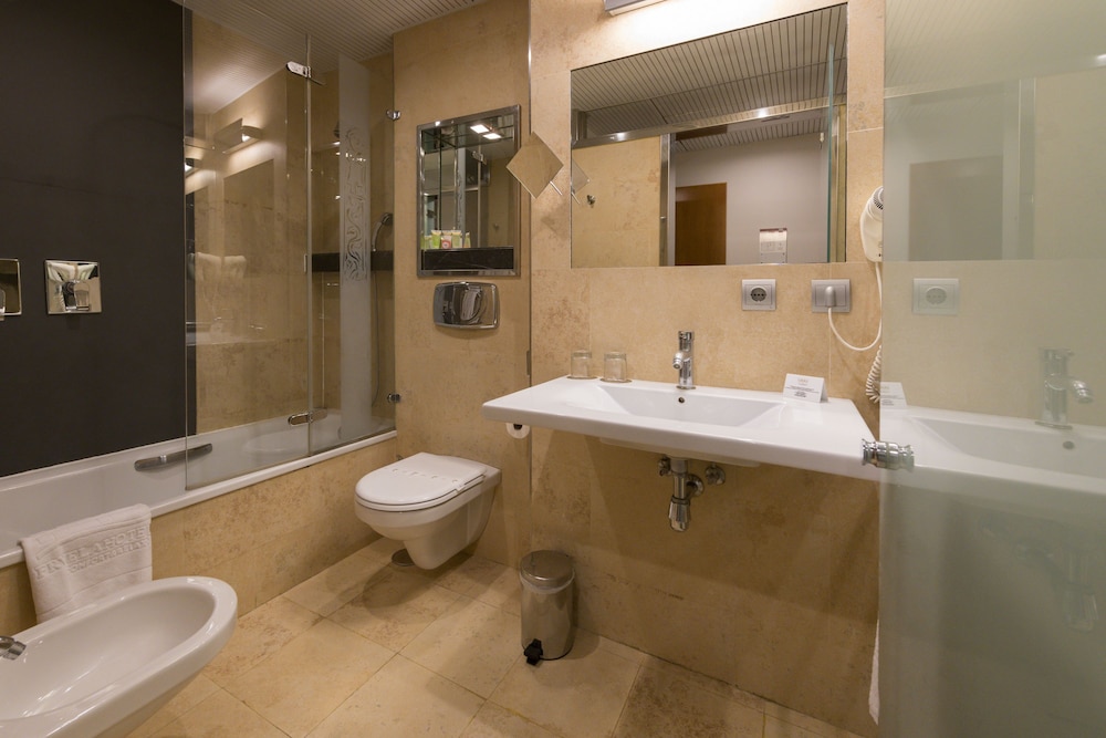 Double Room Single Use