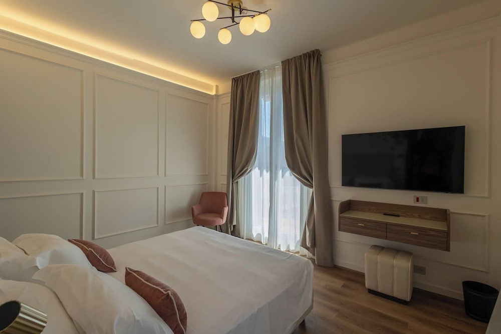 Superior Double Room, Balcony - Photo 1