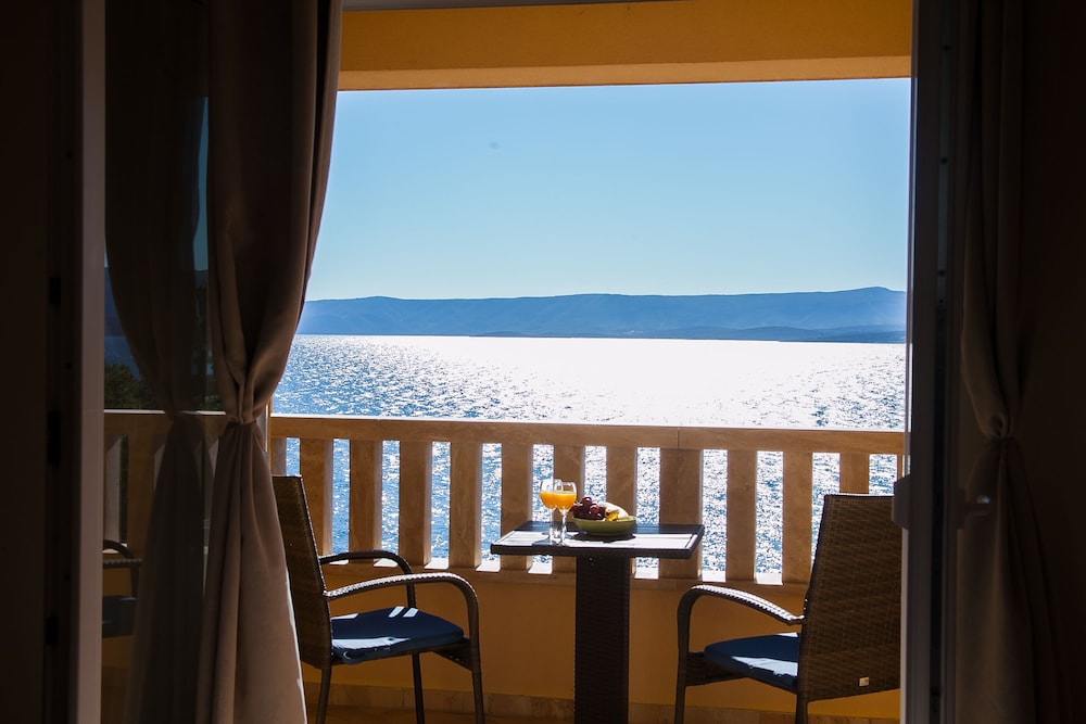 Deluxe Studio, Sea View