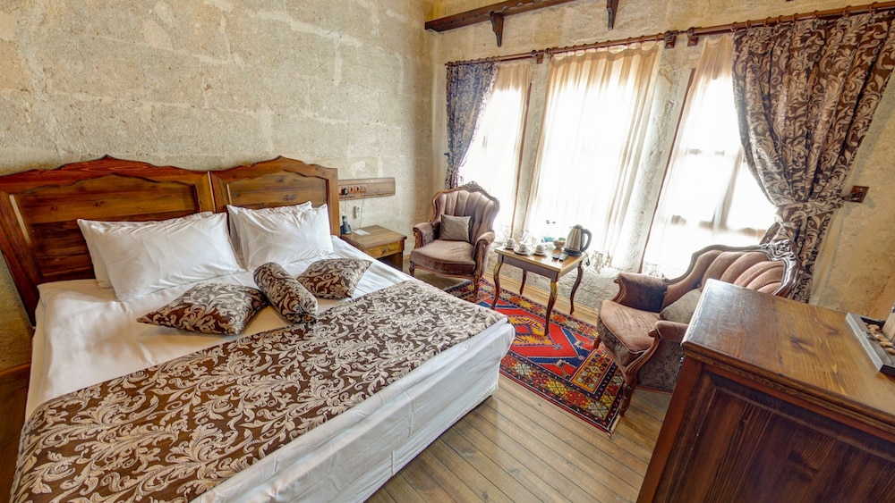 Konak Triple Room photo 2