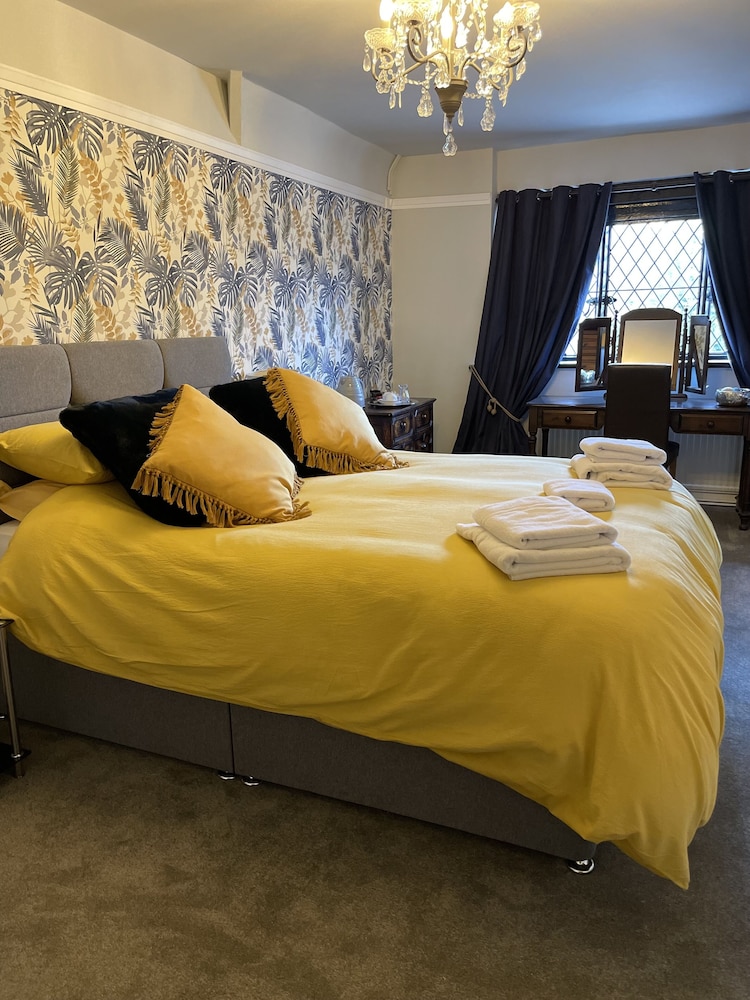Double Room, Ensuite - Photo 2