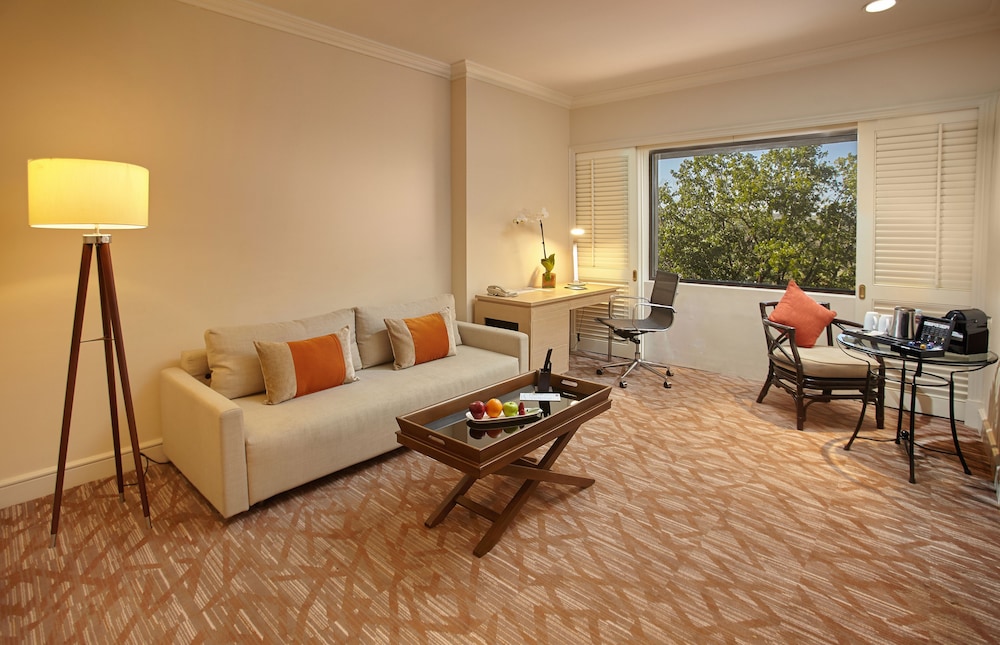 Club Suite - Photo 2