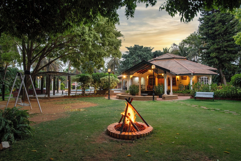 Bougain Villa - Executive Villa photo 2
