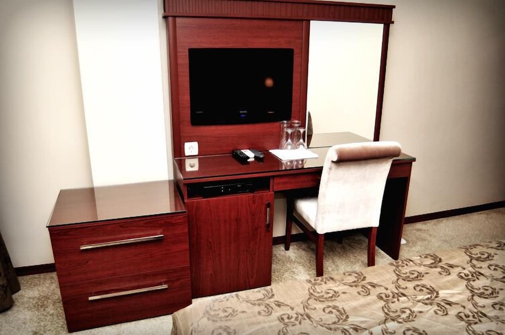 Standard Triple Room photo 2