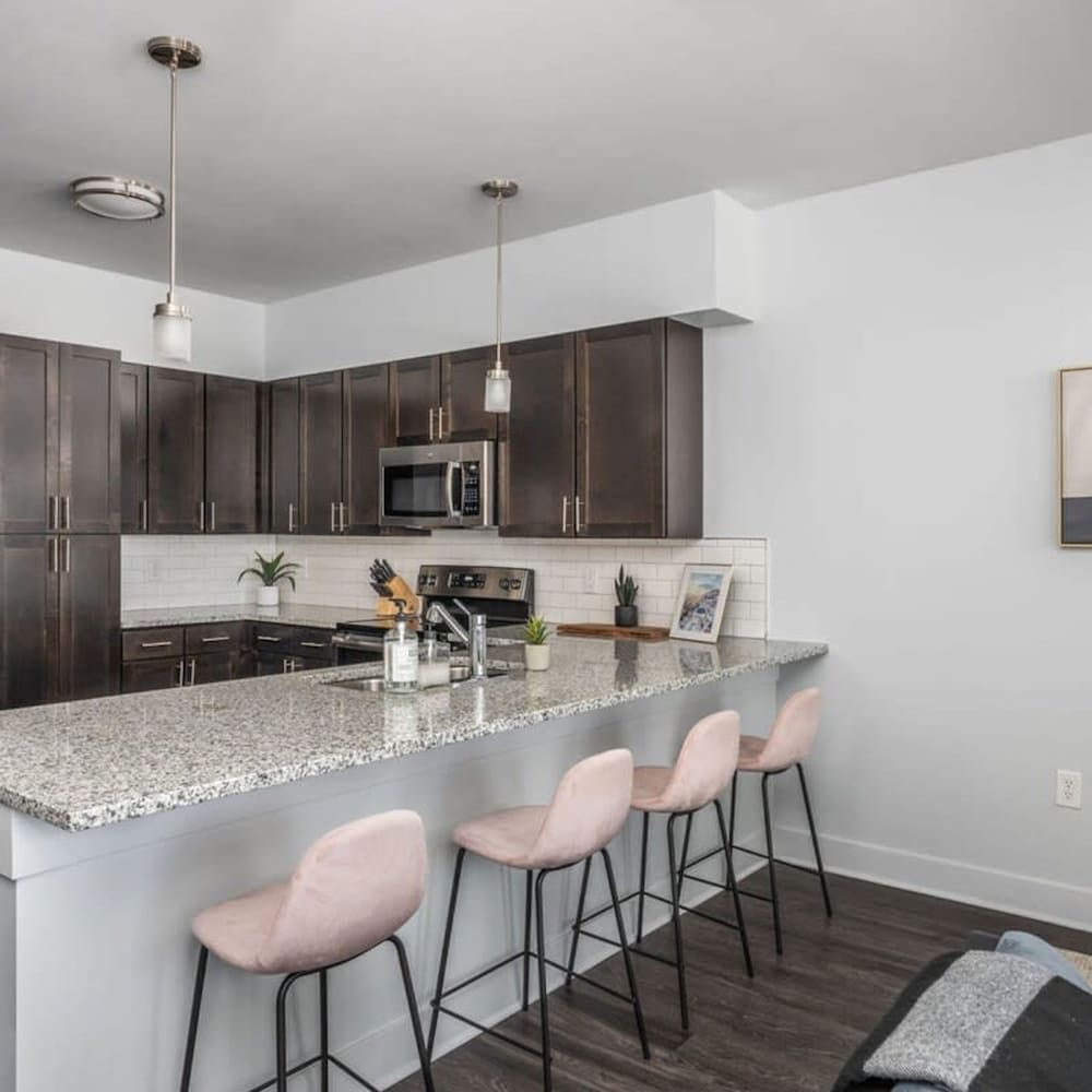 Cozysuites Nora 2BR Next to Whole Foods, 写真 14