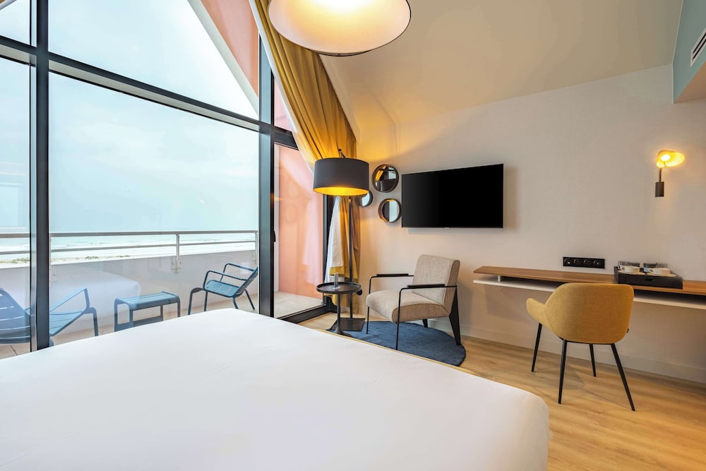 Premium Room, Balcony, Sea View - Photo 5