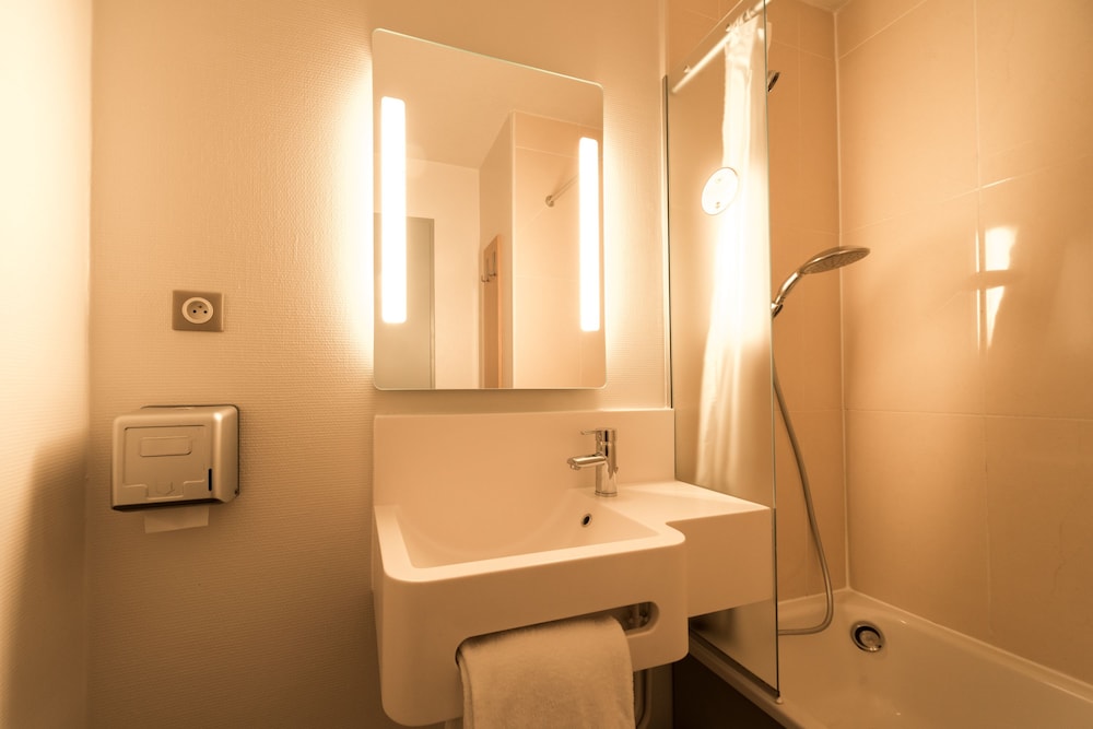 Standard Quadruple Room, Non Smoking photo 2