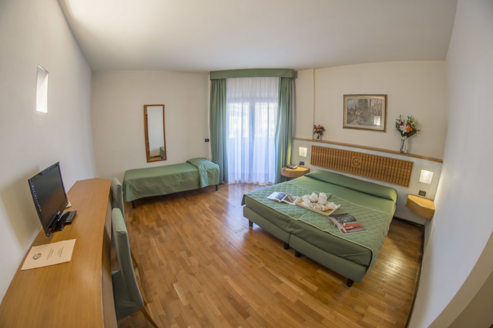 Triple Room photo 3