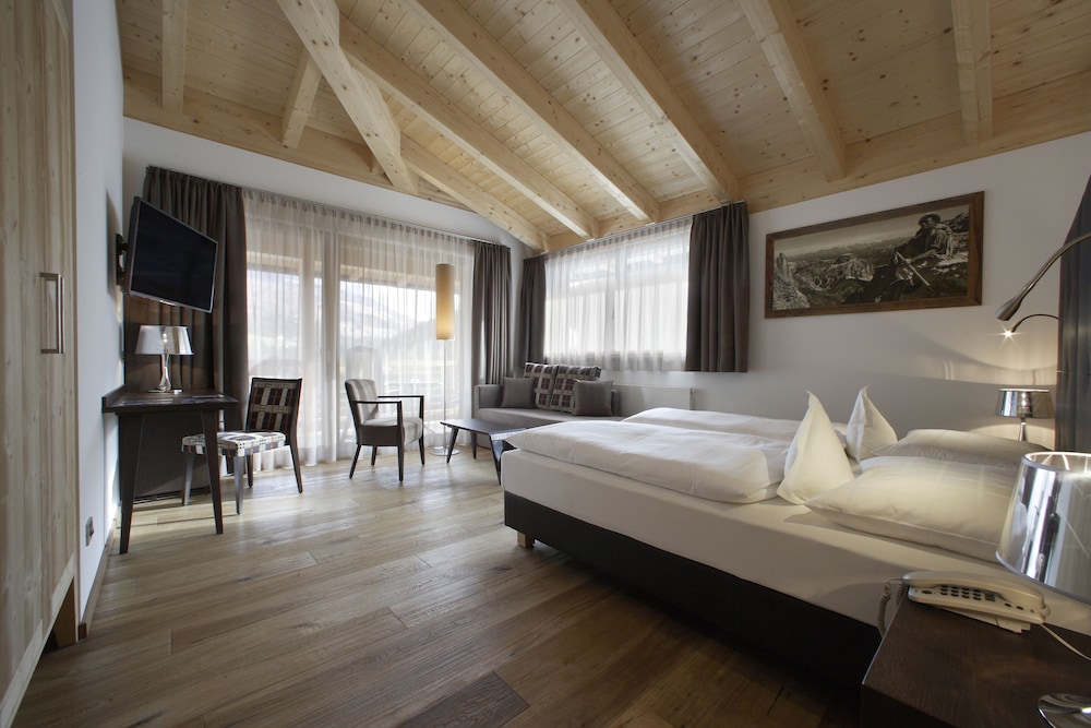 Panoramic Quadruple Room