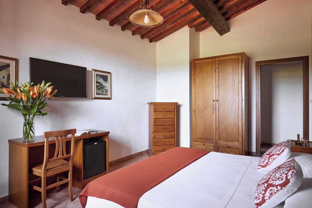 Superior Double or Twin Room - Photo 4