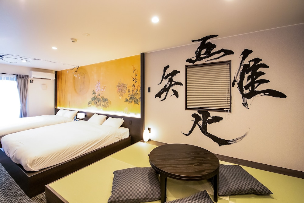 Room, Garden View (A-1)