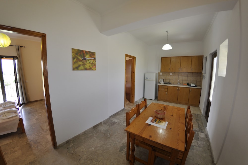 Family Apartment, 2 Bedrooms, Kitchen, Garden View, photo 6