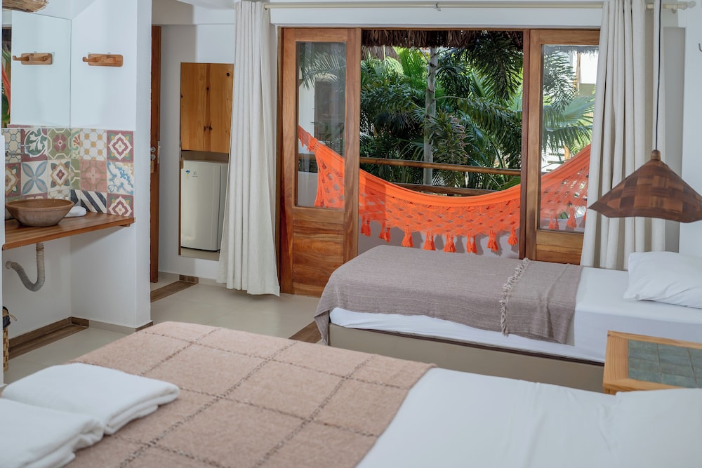 Comfort Room (Balcony and Garden) - Photo 3