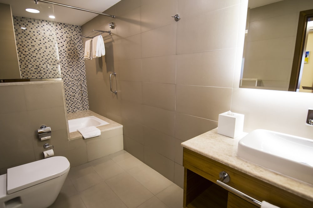 Deluxe Twin Room - Photo 2