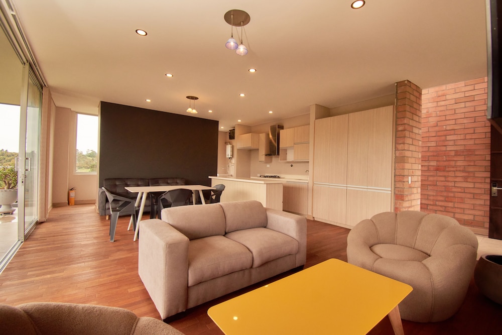 Family Apartment photo 3