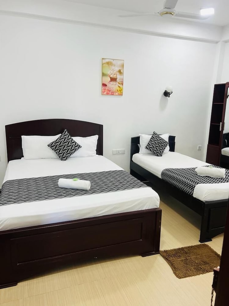 Deluxe Triple Room, Beach View