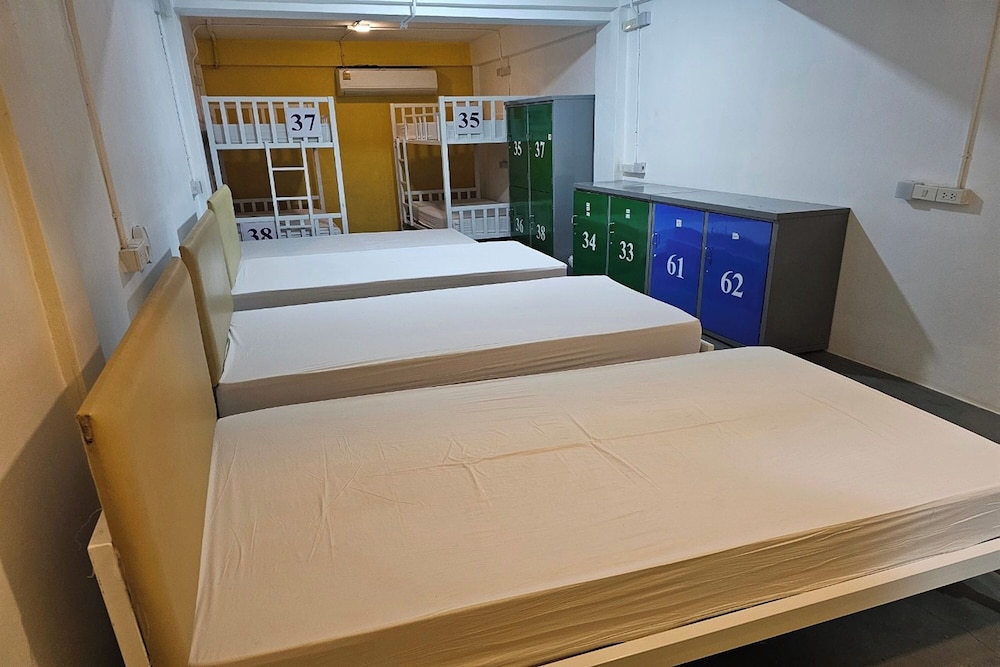 Standard Shared Dormitory, Men only photo 2