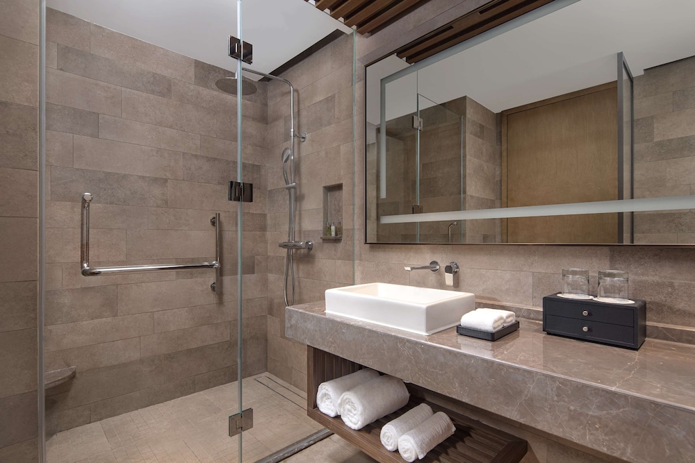 Deluxe Room, Multiple Beds, Balcony - Photo 6
