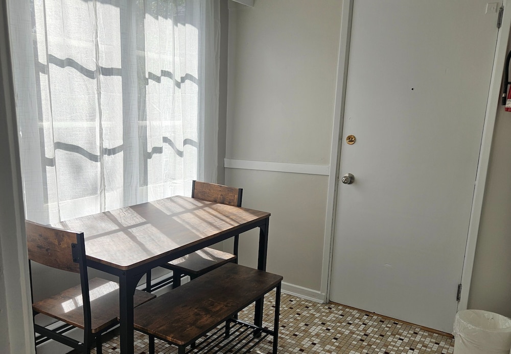 Comfort Suite, 2 Bedrooms, Kitchen - Photo 7
